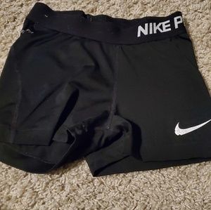 Nike Pro